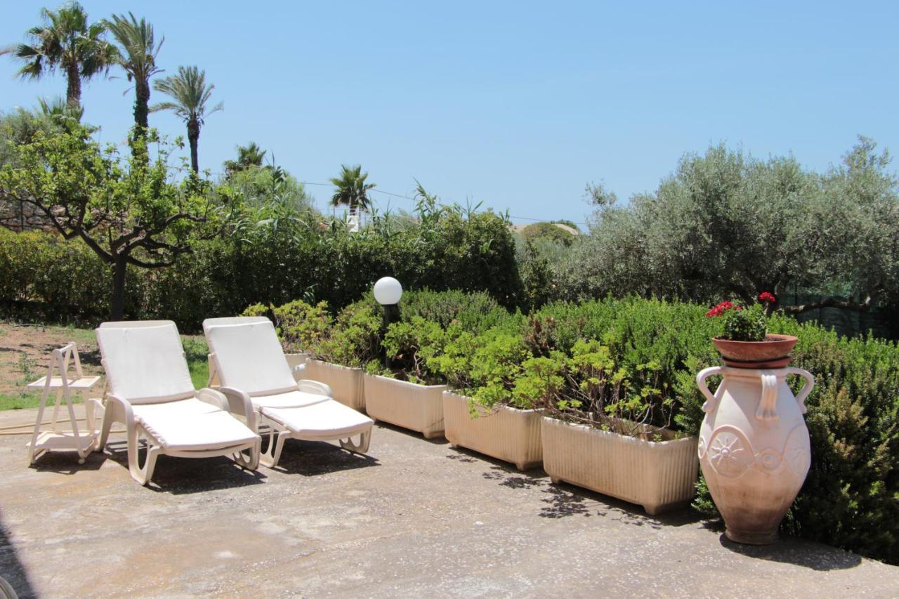 B&B La Casetta Degli Aranci อากริเจนโต ภายนอก รูปภาพ